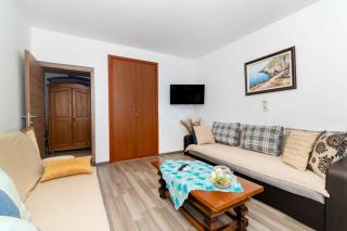 Apartment in Novi Vinodolski 53746 - 6