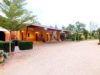 Villa Tuscany Country Resort - Suan Phung - 9