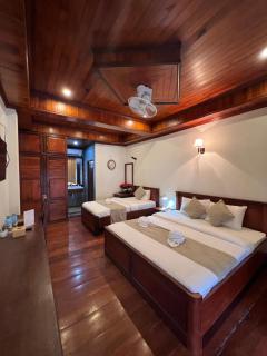 Chaluenxay Diamond Hotel - 1