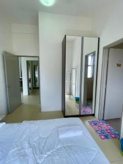 AYAAN ORCHID Fifa Home at Golden Hill Night Market - 3