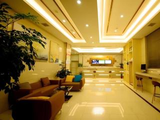 GreenTree Inn Zhangjiagang Yangshe Old Street Stadium - 9