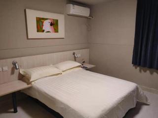 Jinjiang Inn Wuhan Hanjiang Road Metro Station Jiangtan Pedestrian Street - 2