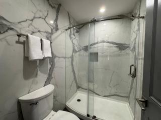 Bronco Motel South Central - 7