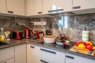 New Central 2 bedroom Apartment - Limassol - 7