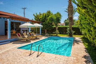 Villa Ibiscus by Villa Plus - 2