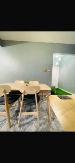 NR Crescent Homestay - 8