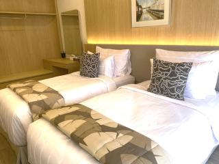 B101 3BR 4BA Peaceful Hillside Sea View Home - 6