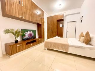 Central Address Studio 16 - 1