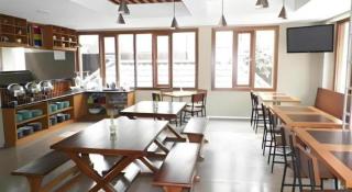 Hotel Tibera Taman Cibeunying - 1