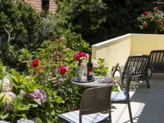 Guest House Rooms Rose - Studio with Terrace - 3