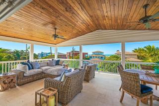 Three Little Birds - A newly completely renovated waterfront luxury home with Gulf of Mexico views - 1