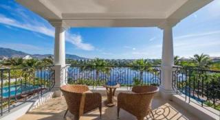 Vinpearl Discovery Rockside Nha Trang - 4