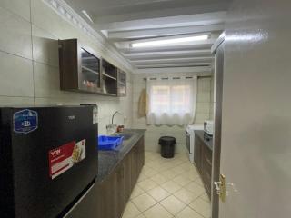 Green & Quiet stay close to Wilson Airport, CBD and Upper Hill - 8