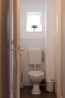 Elegant City Apartment in the Heart of Gouda - 1