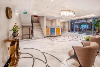 Grand Hilarium Hotel - 3