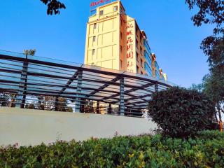 PARK INN KUNMING AIRPORT - 8