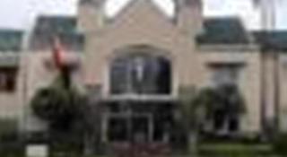 Bumi Ciherang Hotel - 8