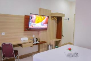 GARDEN HOTEL MAJALENGKA - 8