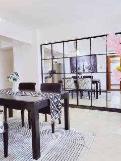 Neat 2-BedRoom Marcus Garden Kilimani - 3