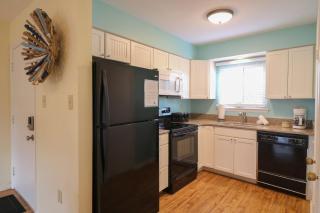 Lighthouse Retreat 9A - 2