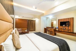 The Avenue Hotel & Banquet Near Bhopal Junction - 2