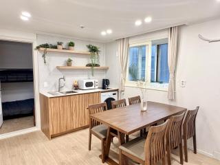 Itaewondong Mi yang stay - 0