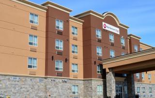 Best Western Plus Kindersley Hotel - Kindersley - 4