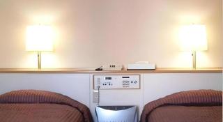 Hiroshima Rich Hotel Namikidori - 8