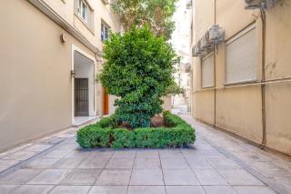 The Athenian Elegance , Luxury 2 br near Hilton District - 5