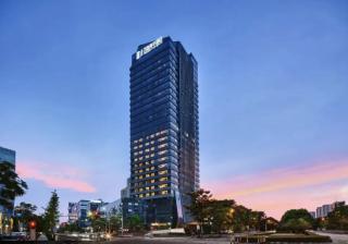 Ningbo Wanda Moments Hotel - 0