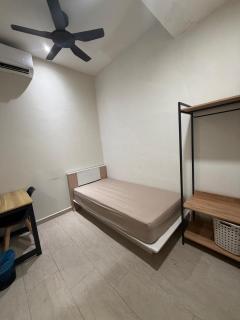 Pillows Plus Faster - 3