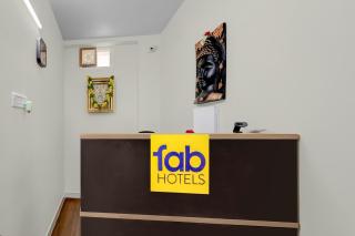 FabHotel Sejour Royal - 9
