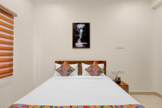 FabHotel Sejour Royal - 7