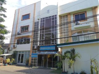 OYO 880 Flores De Musa Inn - 9