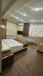 Cherry Garden Boutique Hotel - 8