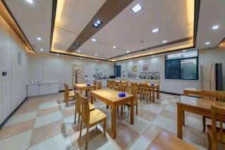 GreenTree Inn Changzhou Lihua Business Hotel - 8