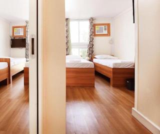 AEROSTOP HOTEL & RESTAURANT - 1