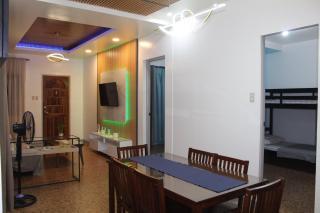 J and J Transient House - 5