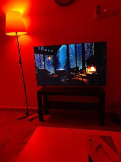 Affordable & Stylish Studio Near Downtown - 7