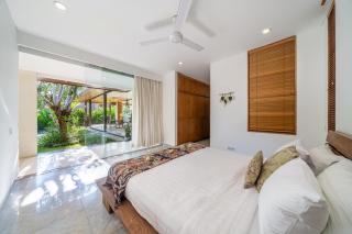 Lux Ayuni Big Modern 2BR Designer Villa Berawa - Canggu - 5