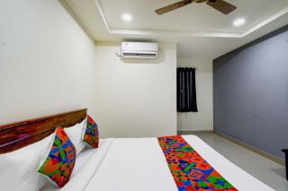 FabHotel Aashvi - Hyderabad - 8