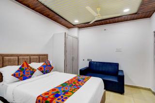 FabHotel Devara Grand - 9