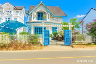 Santorini Homestay - 9