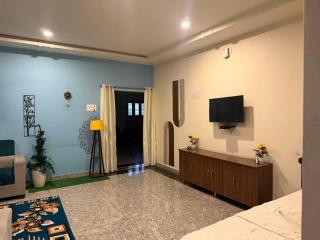 Hotel O AMR Home Stays - 7