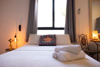 Hotel Loui Talpiot - 1