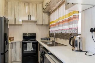 Amanzi402 Oceanview Retreat - 4