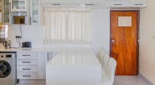 Amanzi402 Oceanview Retreat - 1