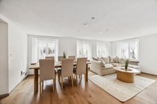 Altstadtidyll am See 1 - 6 Personen I Ruhig - Balkon - Parkplatz - nahe Bahnhof und Autobahn - 9