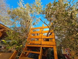 Portion of a villa with a private pool - 1