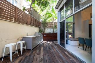 4BR Apartment Bograshov Beach TLV By Barnes - 3